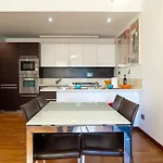 Comfortable, Wide And Cozy Apartment