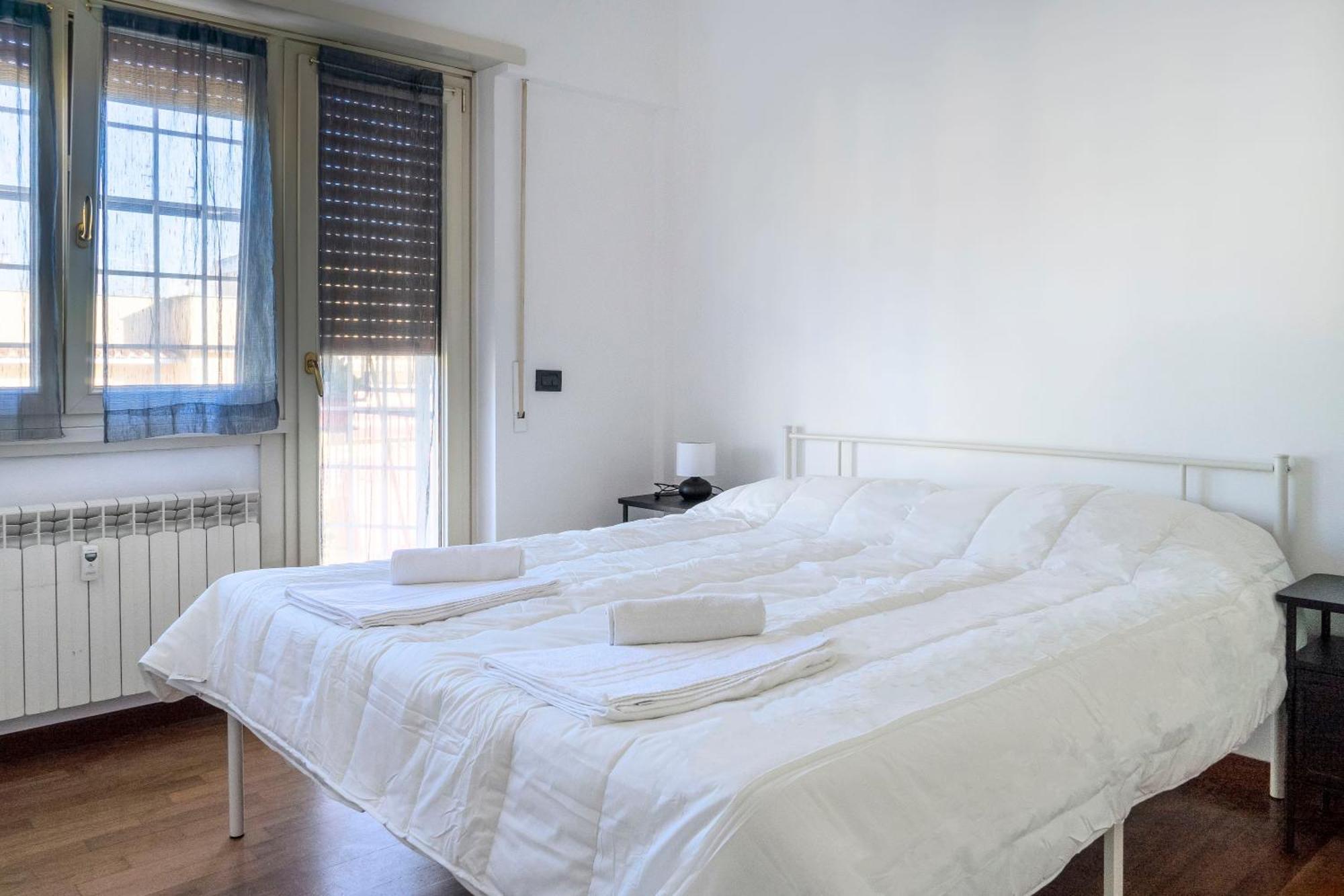 Comfortable, Wide And Cozy Apartment *